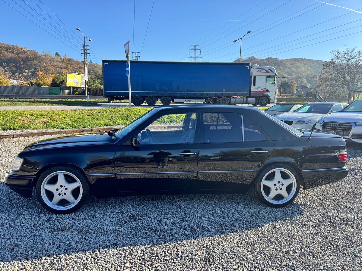 Mercedes w124 E trieda - 8