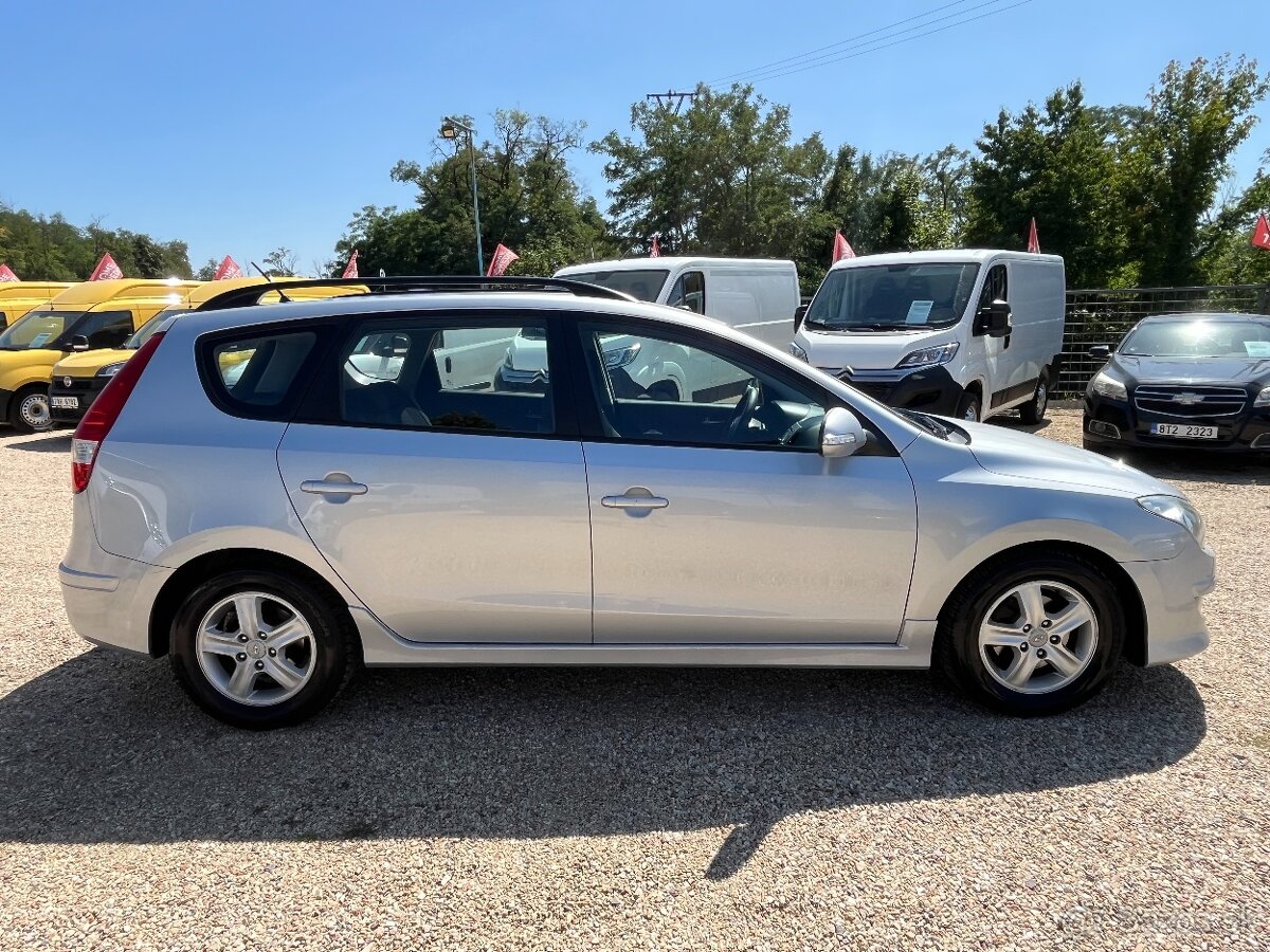 Hyundai i30, 1.6CRDi 66kw - 8