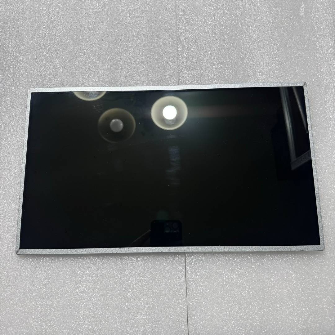 Predám obrazovku do notebooku 15,6" LED display 40pin HD+ C - 8