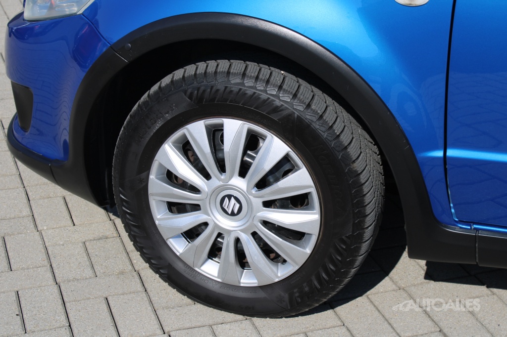 Suzuki SX4 1,5 i 73 kW - 8