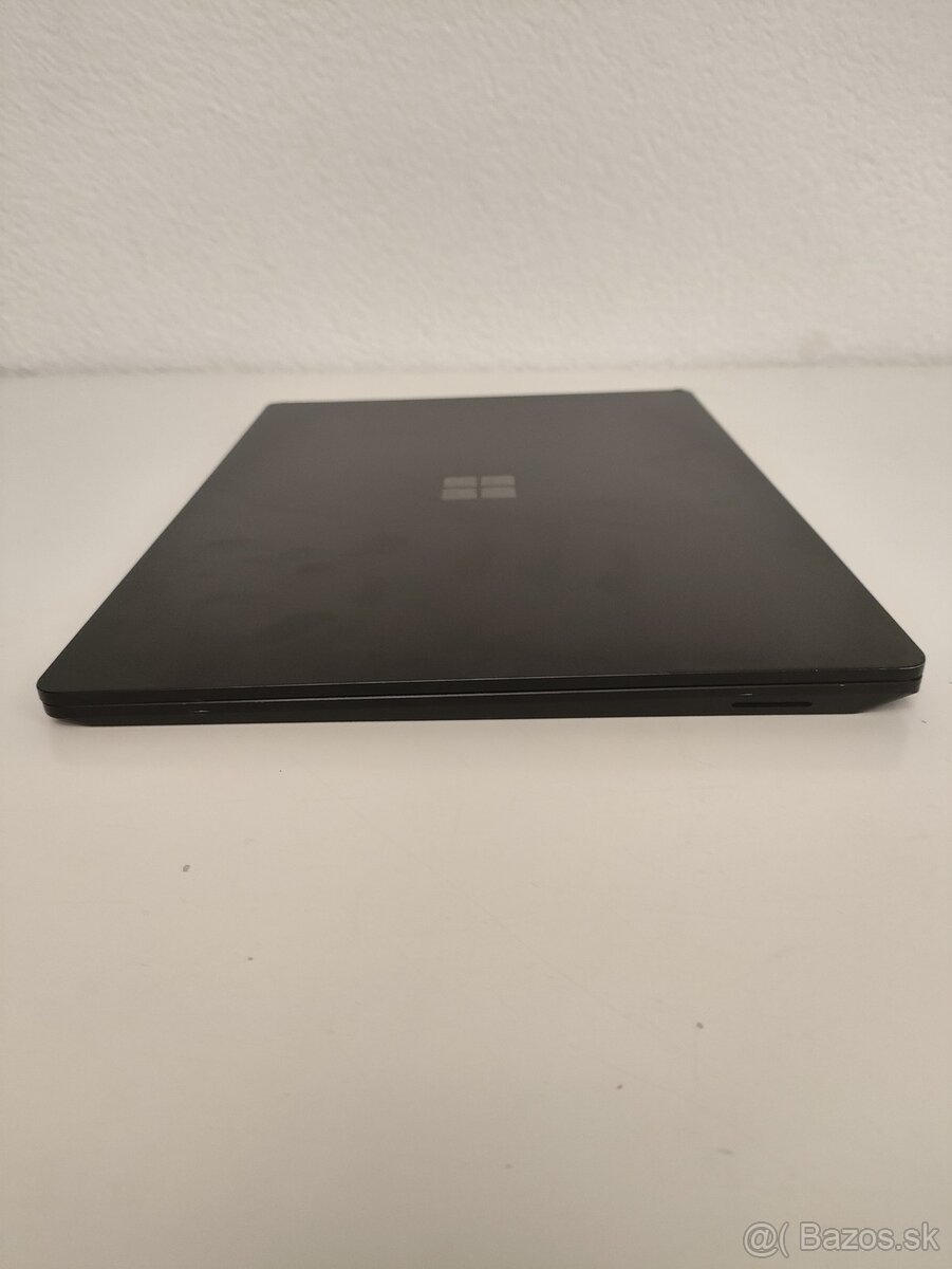 Microsoft Surface Laptop 5 | Intel Core i7 1265U • 32 GB RAM - 8