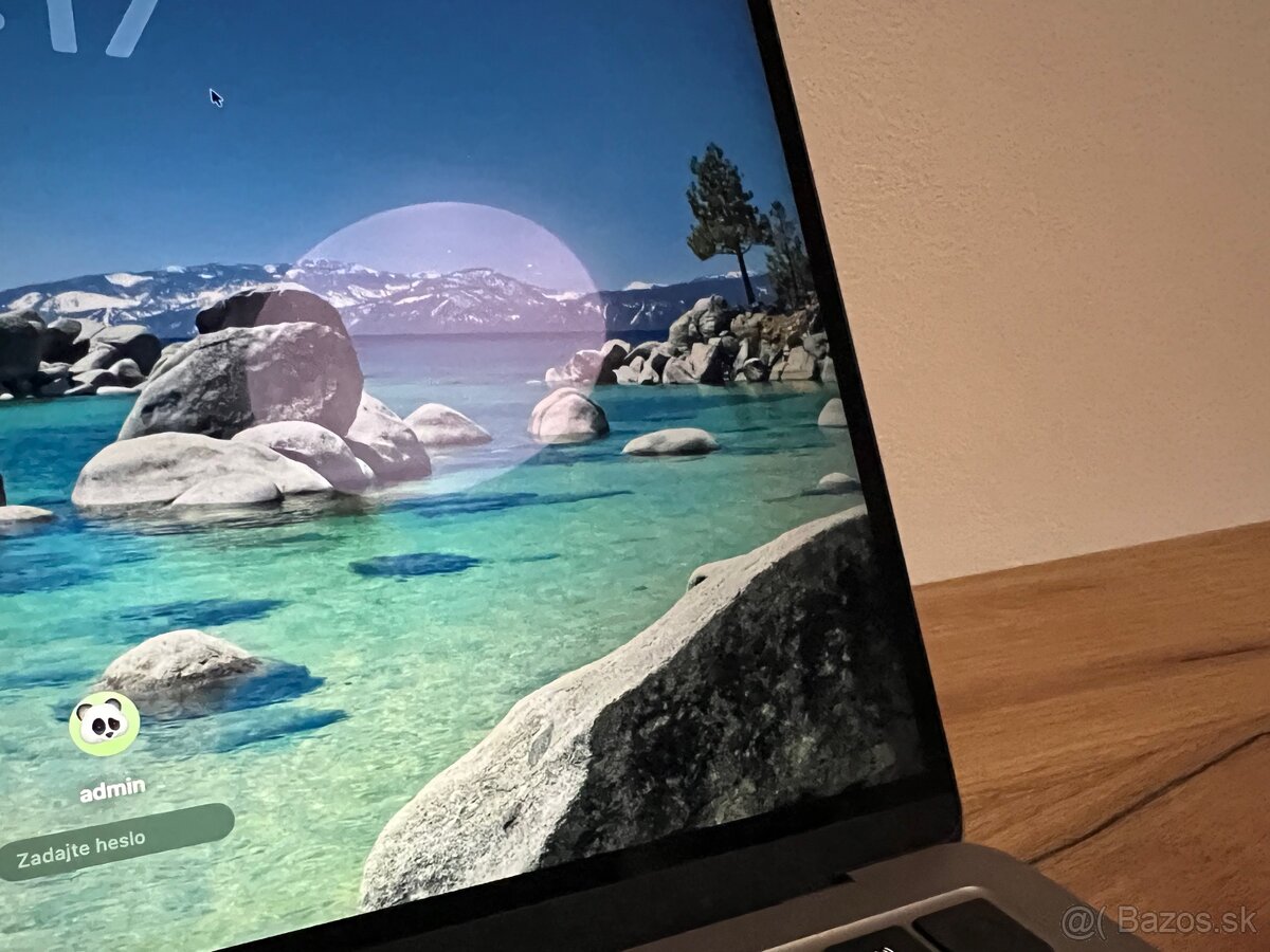 MacBook Air 13” M2 256Gb 8GB ram space gray - 8