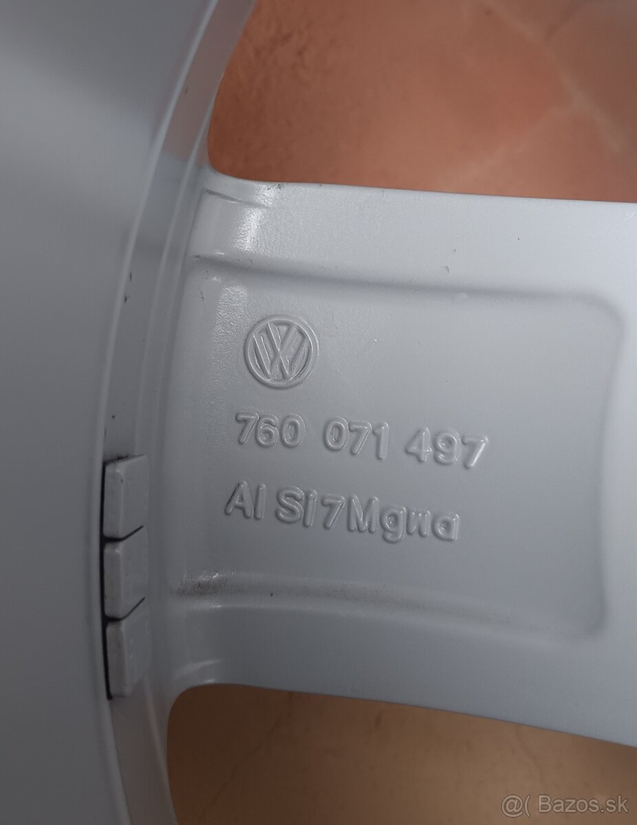 Alu-disky Volkswagen R17 5x112 - 8