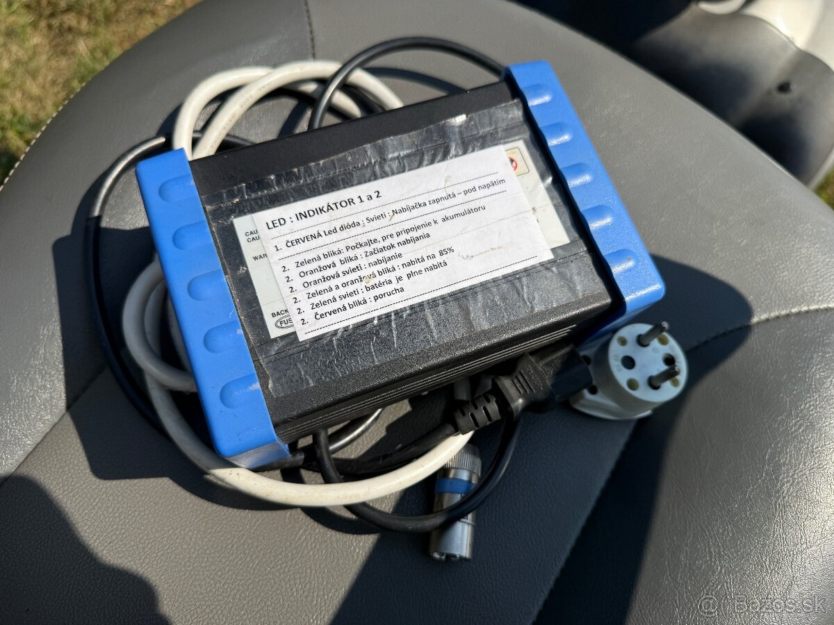 Elektrický invalidný vozík - 8