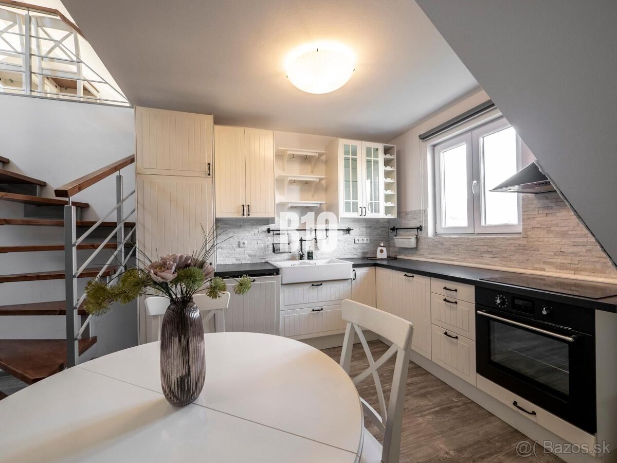 REZERVOVANÉ - VÝNIMOČNÝ 2-IZBOVÝ BYT S VEĽKOU TERASOU V NOVO - 8