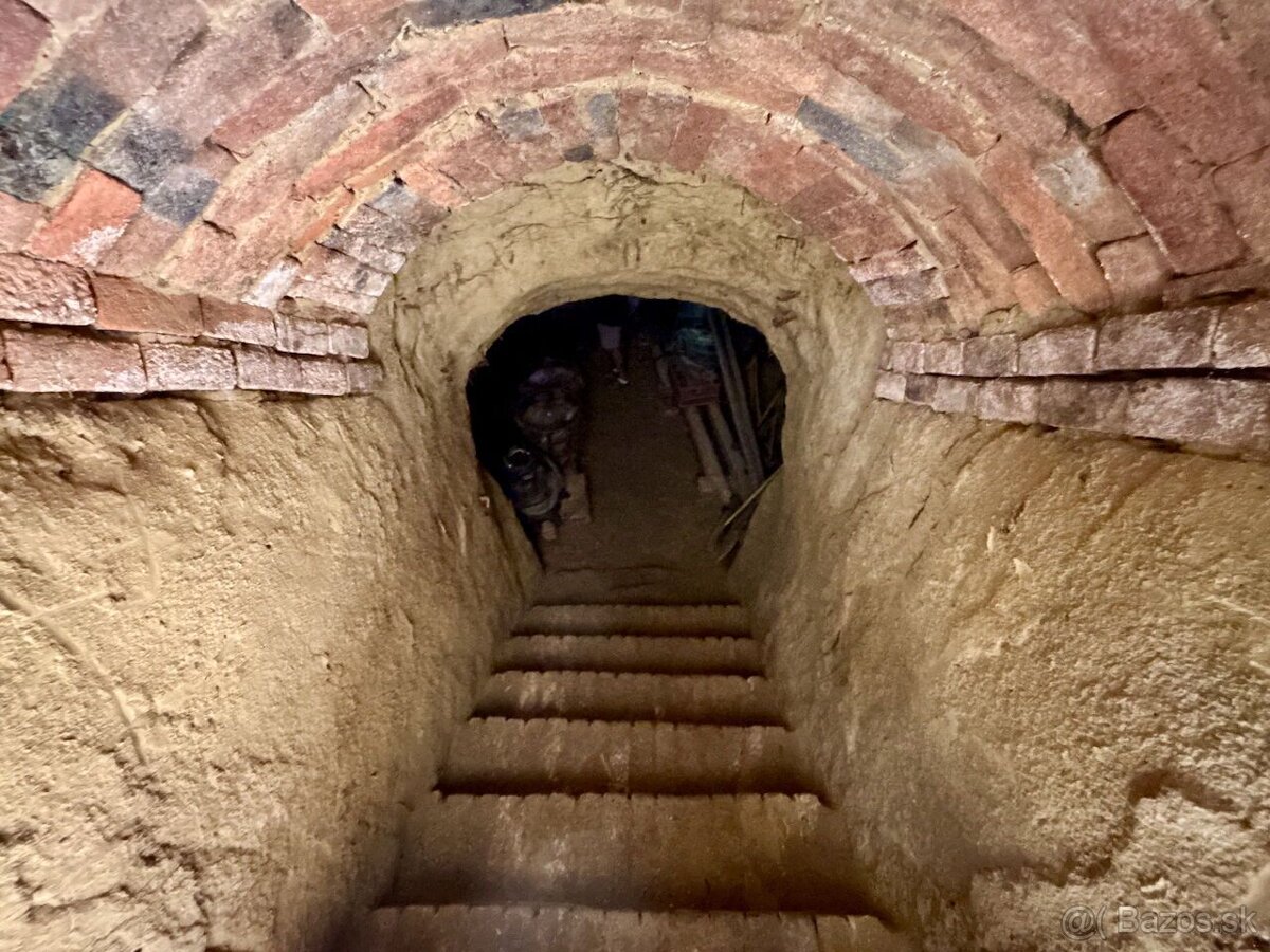 Vidiecky skvost v Jablonci, okr. Pezinok – 14 árový pozemok, - 8