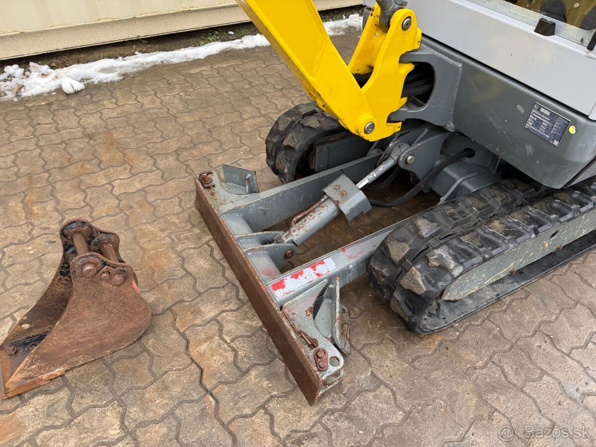 Minibagr Wacker Neuson ET 16 - 8