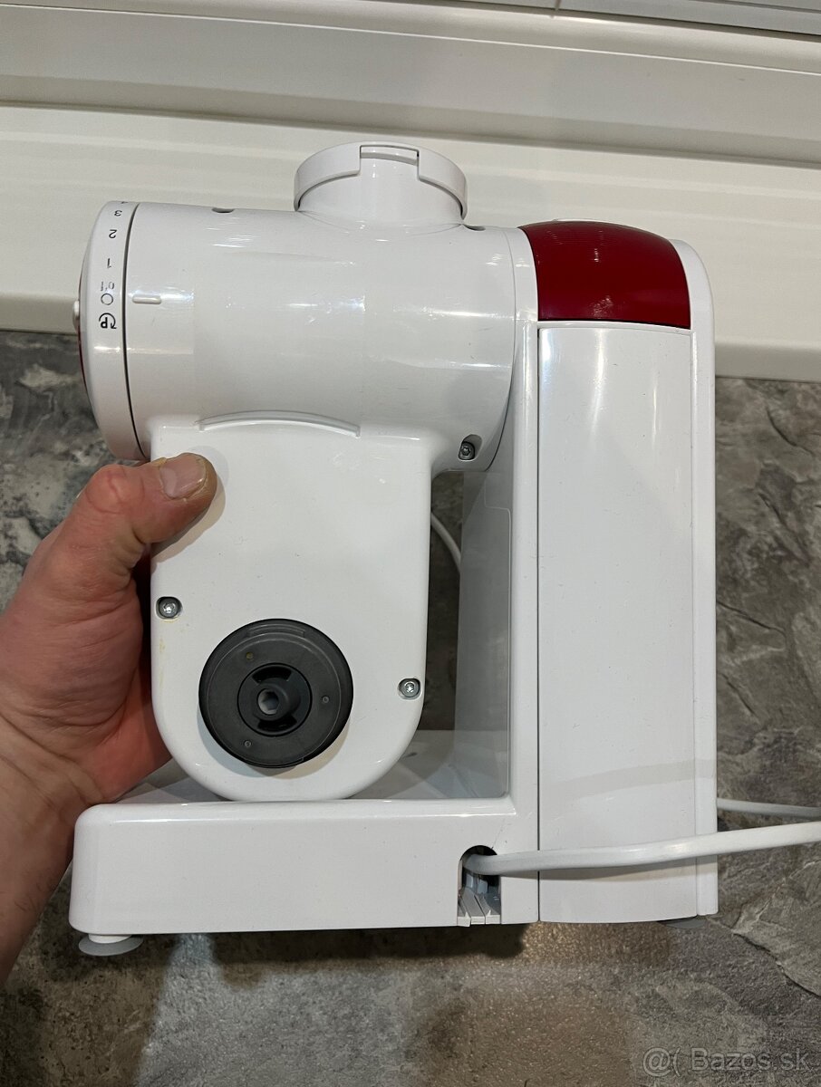 Bosch MUM 48RE/05 kuchynský robot - 8