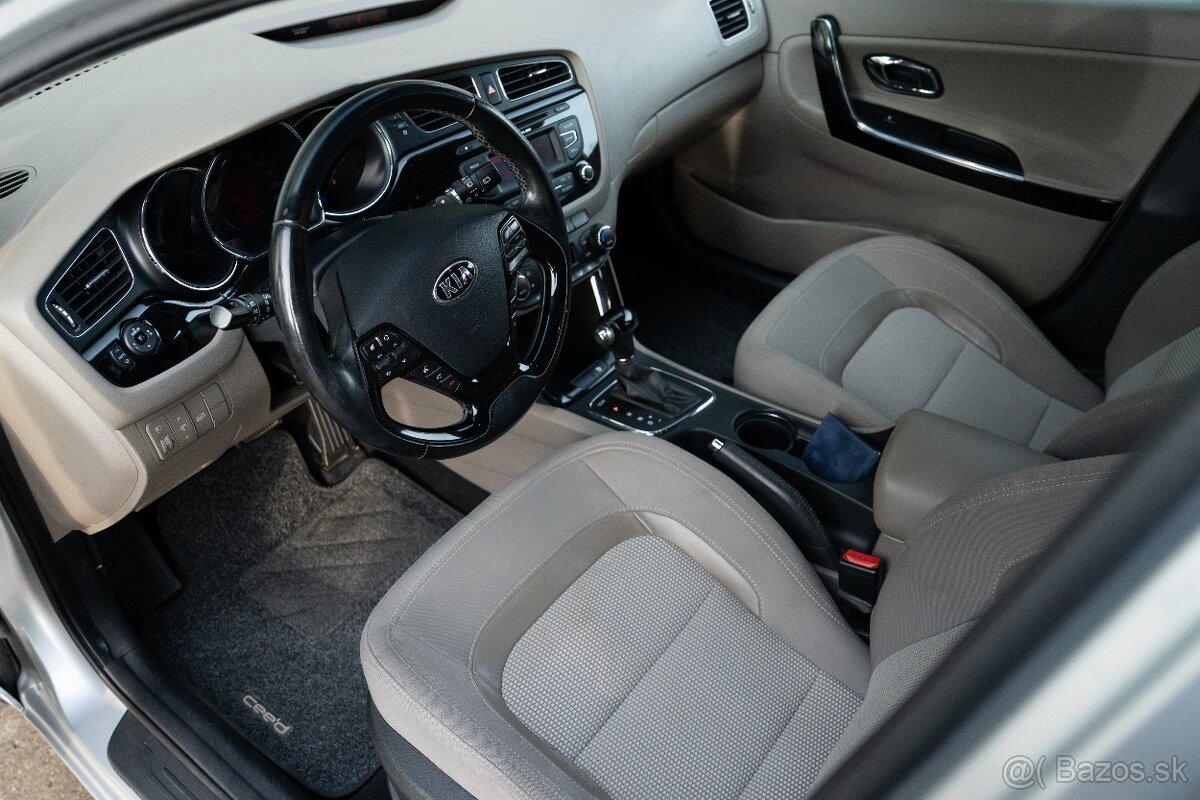 Kia Ceed GOLD, automat, úplná história - 8