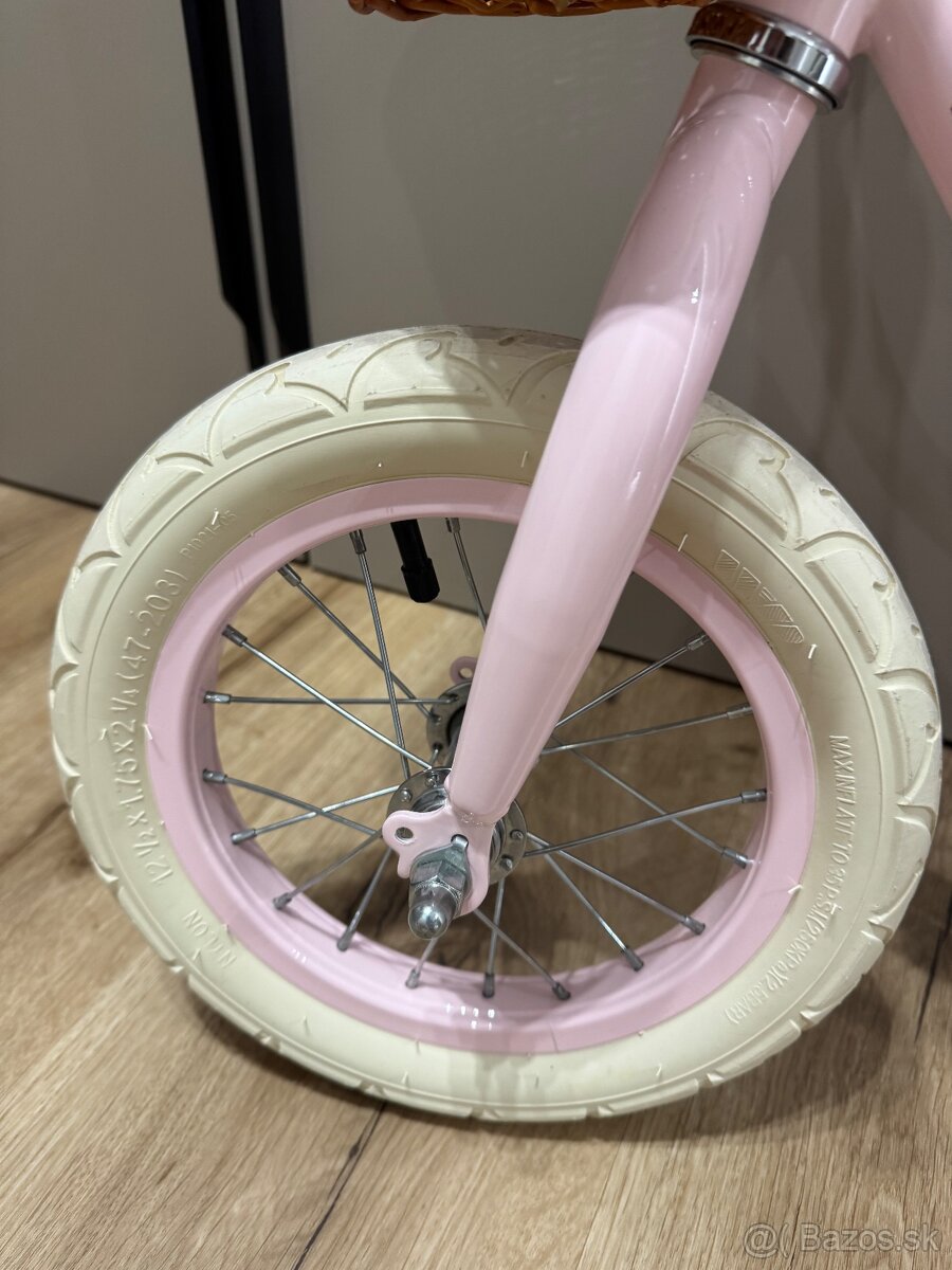 Banwood odrážadlo - 8