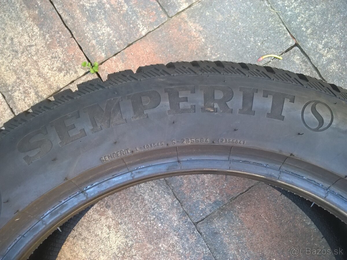 ZIMNÉ 215/55 R17 DUNLOP CONTINENTAL a PIRELLI - OD 15,-€/kus - 8