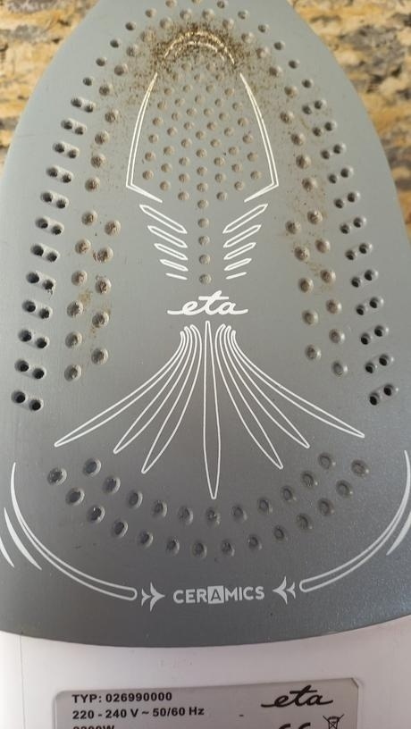 Žehlička ETA - 8