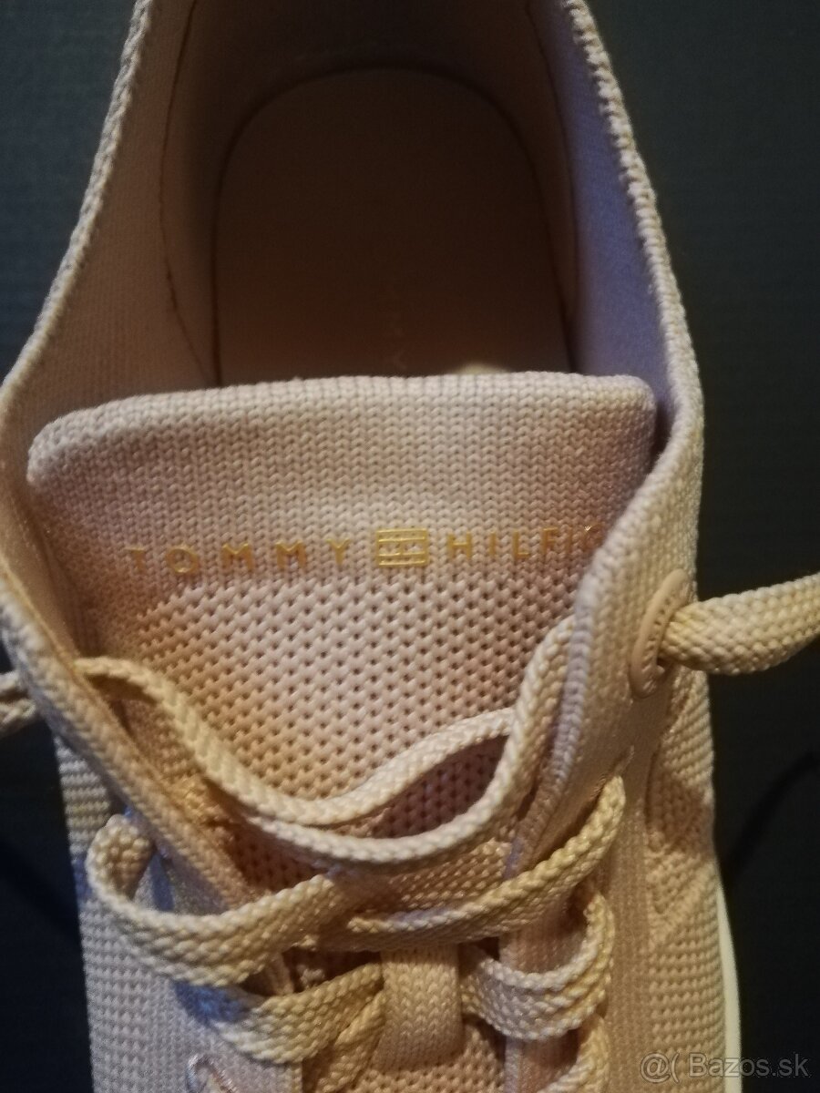 Predám tenisky Tommy Hilfiger - veľkosť č. 36 - 8