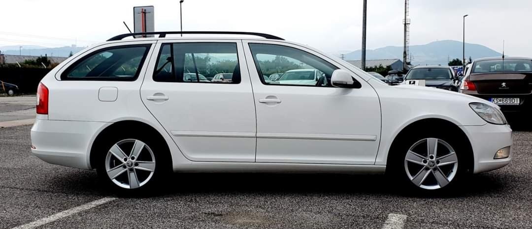Predám Škoda octavia combi - 8