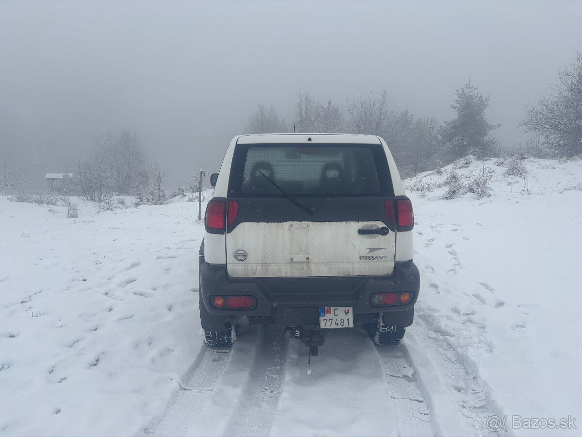 predám nissan terrano 2.7 tdi 92kw 3dv - 8