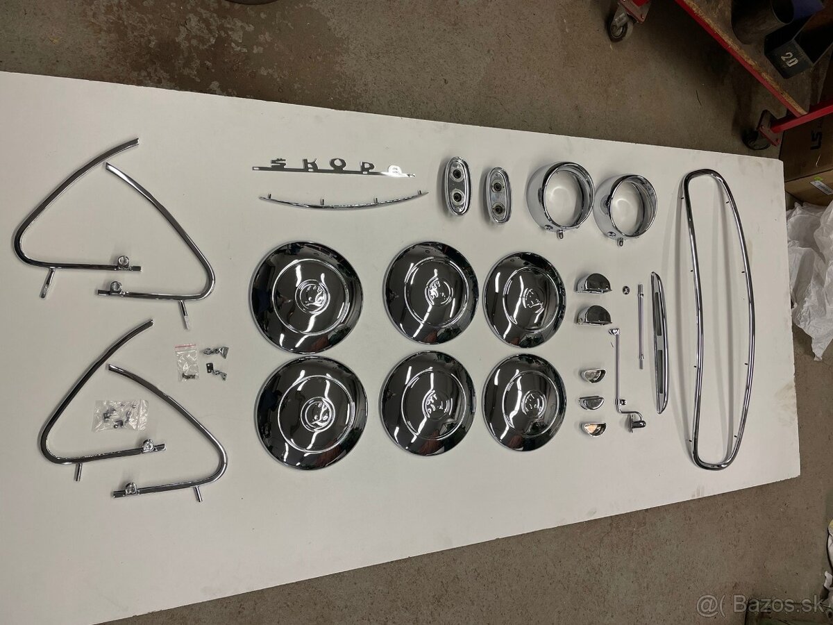 Rámeček přední masky Škoda Octavie - nový chrom - 8