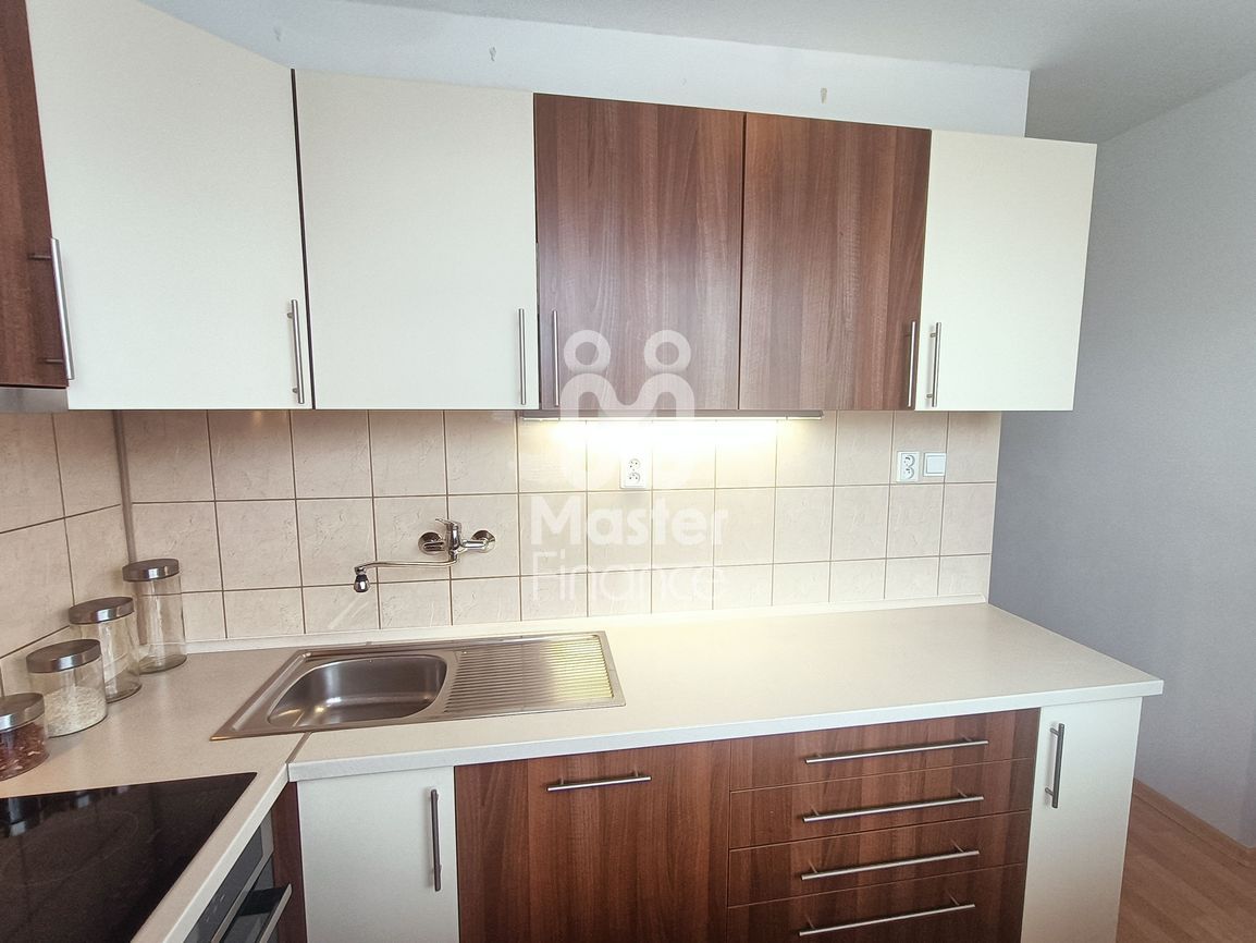 PREDAJ KRÁSNEHO 3 -IZBOVÉHO BYTU - 8