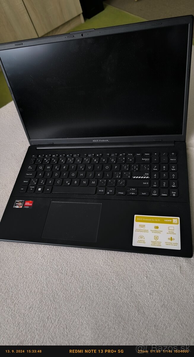 Asus Vivobook E1504FA-BQ615W - 8