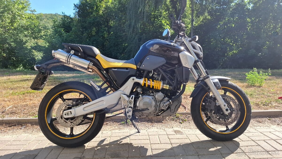 Yamaha MT03 660 mt-03 2006 A2 - 8