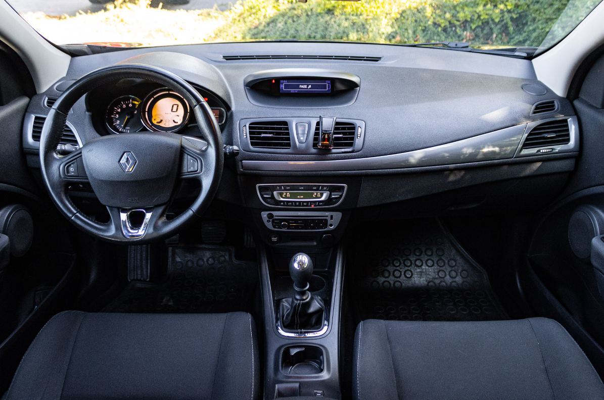 Renault Mégane Grandtour Energy TCe 115 Limited - 8