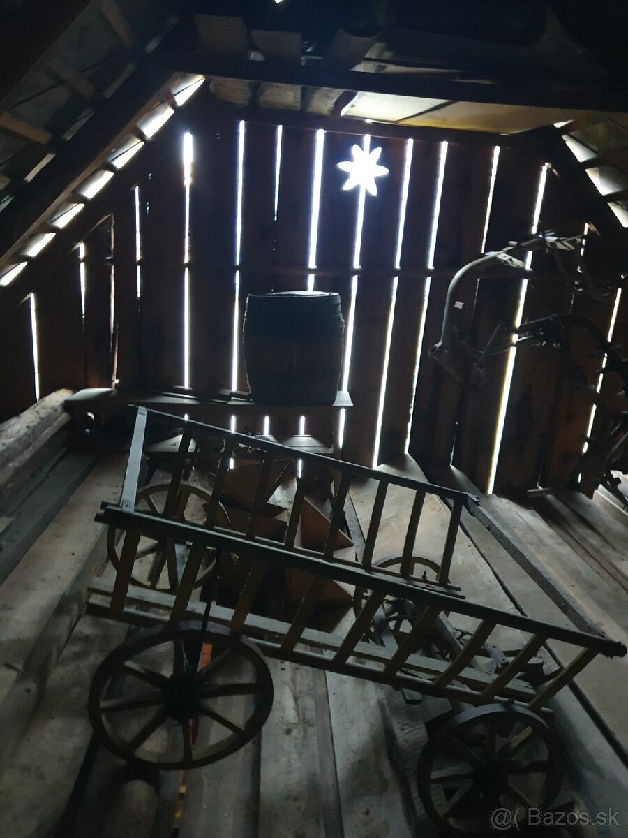 Predam maly dreveny voz rebrináčik. - 8