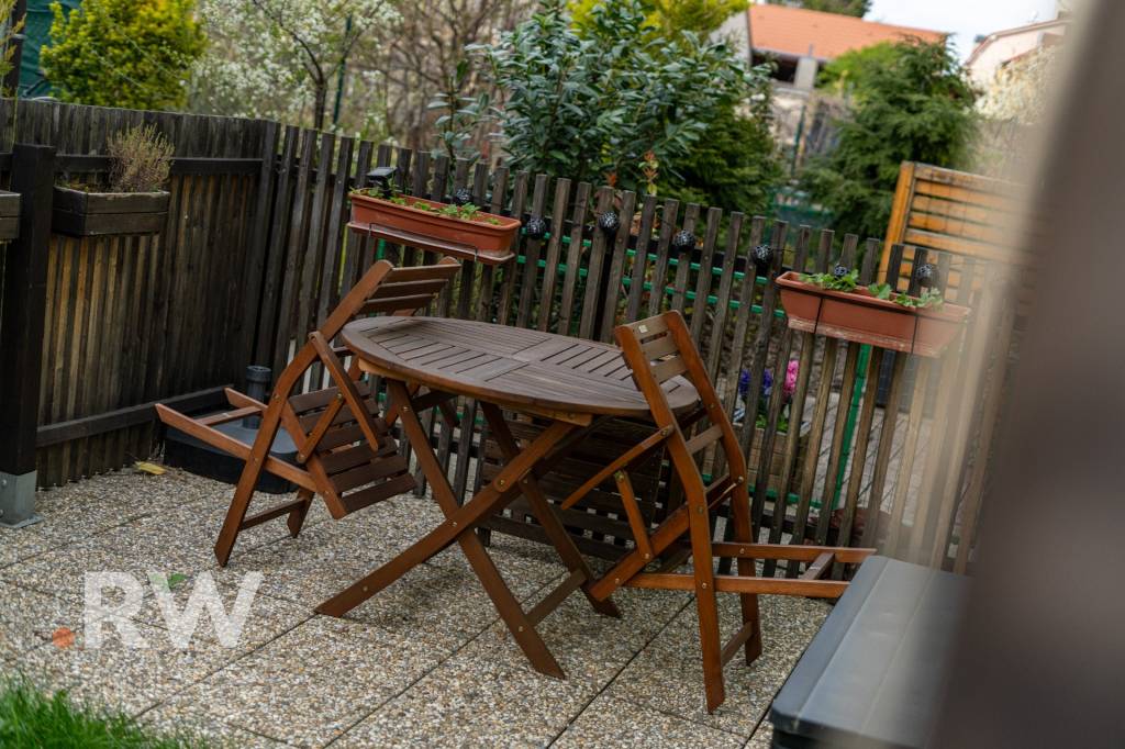 ÚTULNÝ 2 izb. BYT s POZEMKOM a PARKINGOM - Hrachová, Bratisl - 8