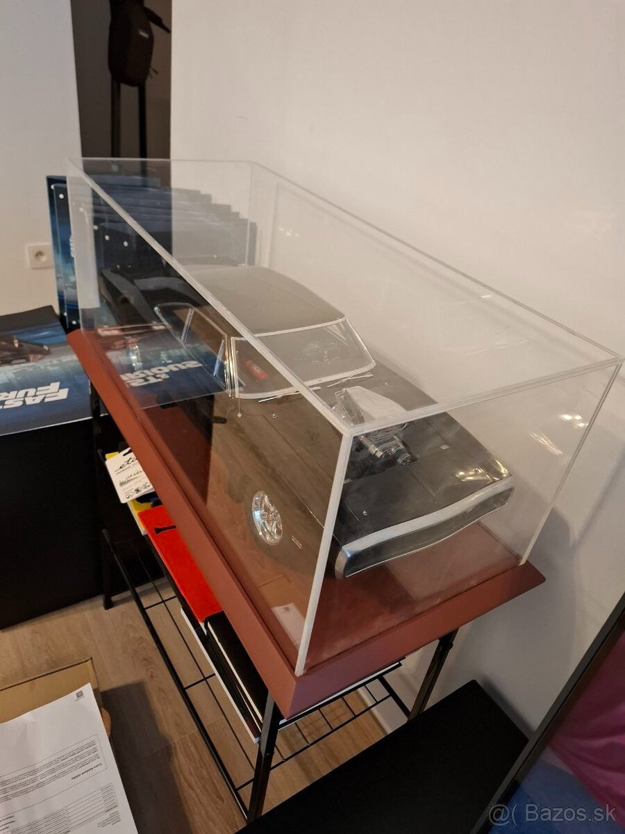 Dodge Charger R/T v mierke 1:8 zo série Rýchlo a zbesilo - 8