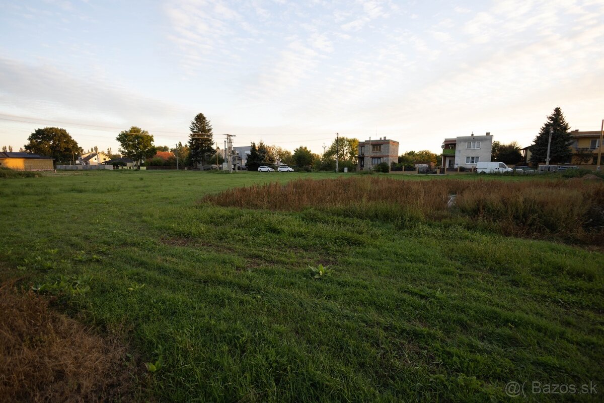 Stavebný pozemok - 8