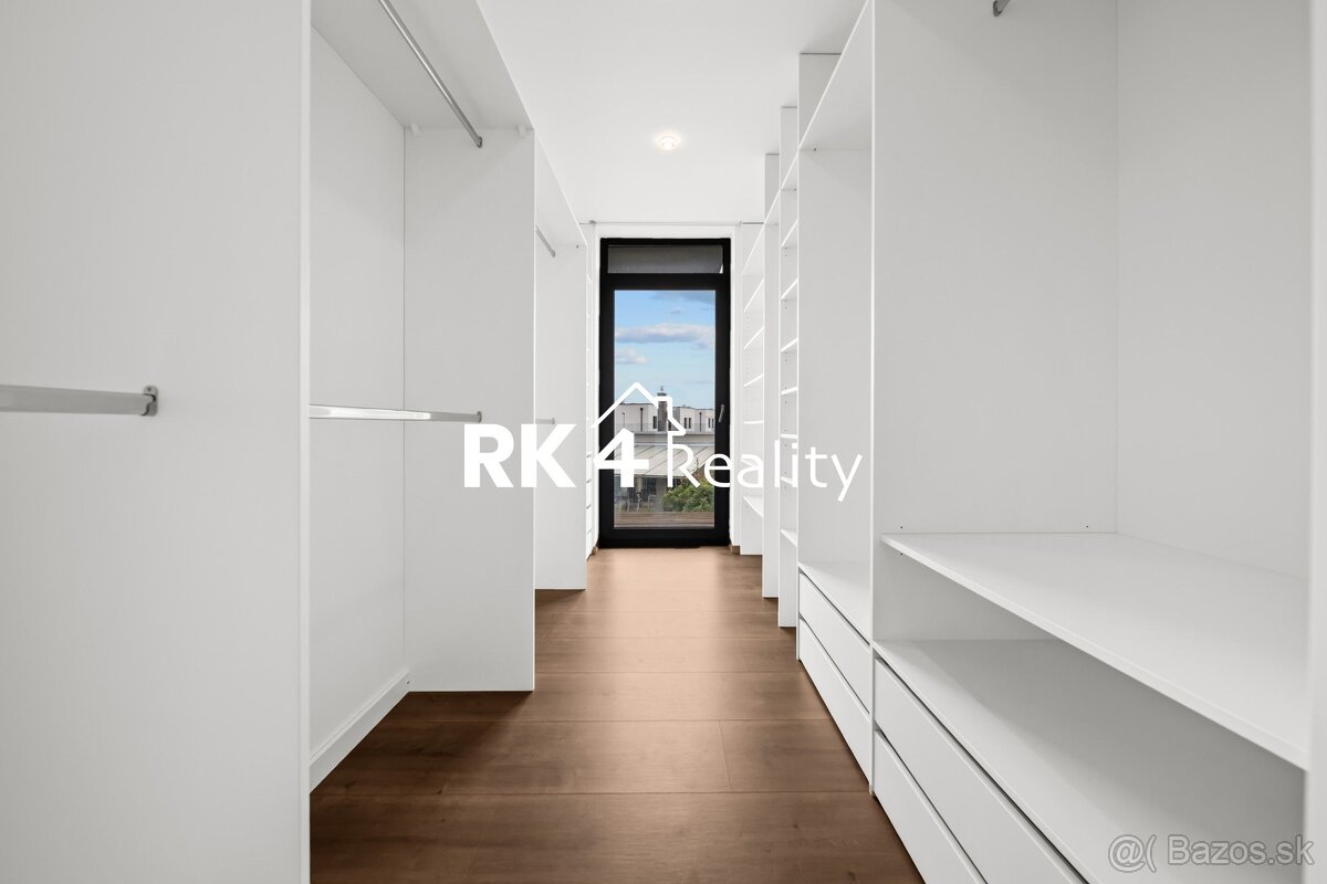 RK4 - Súkromná vila - dvojgaráž, 2 terasy (80 m²), pozemok - 8