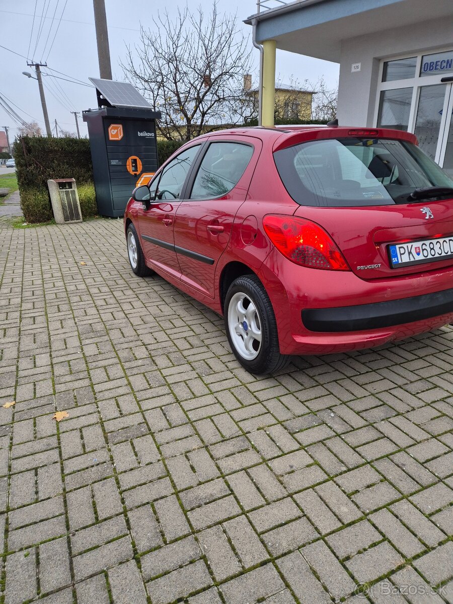 Predam Peugeot 207 1.4 - 8