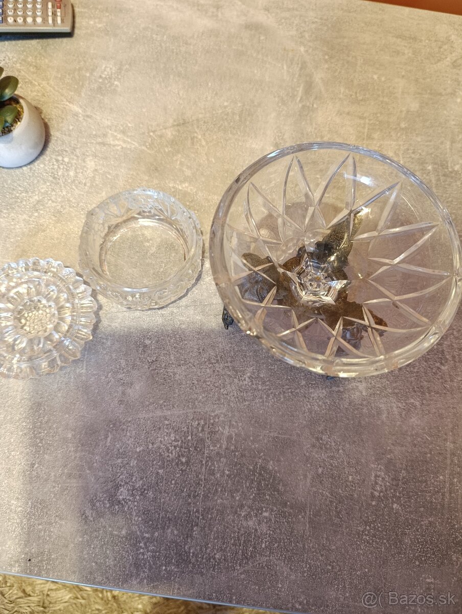 VYSOKA SKLENENA VAZA PLUS VAZY - 8