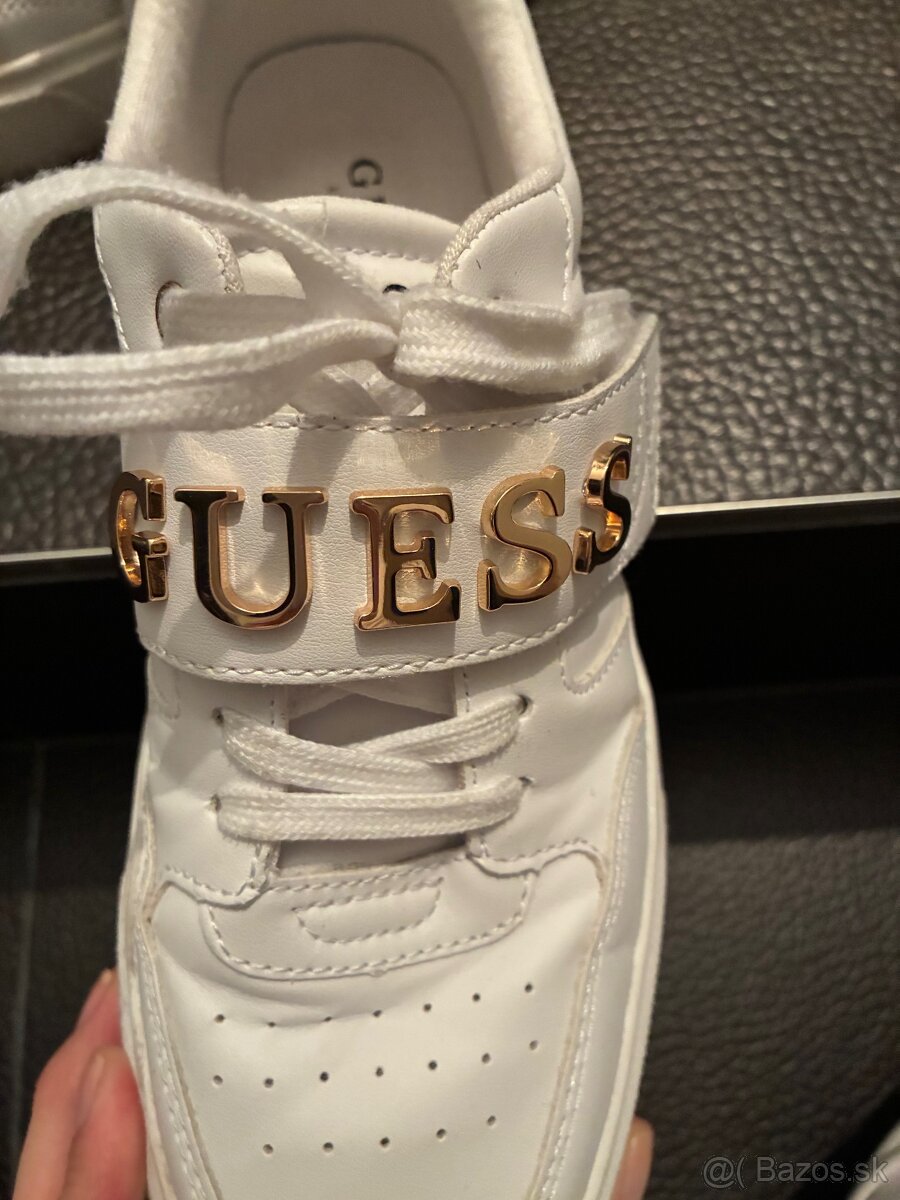 Guess biele tenisky vel.40 - 8
