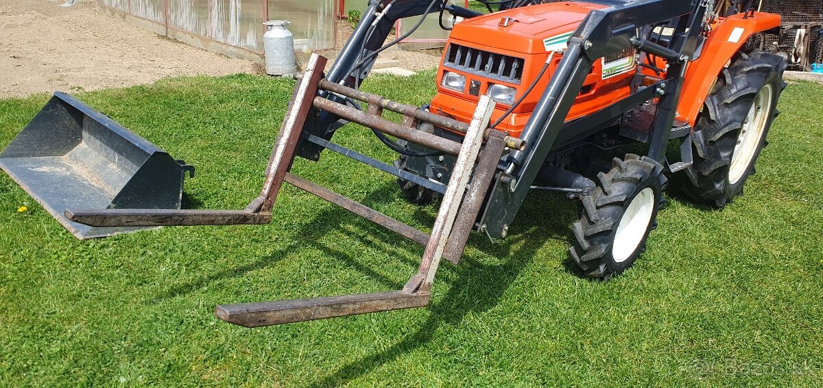 Predám malotraktor Hinomoto nx23 - 8