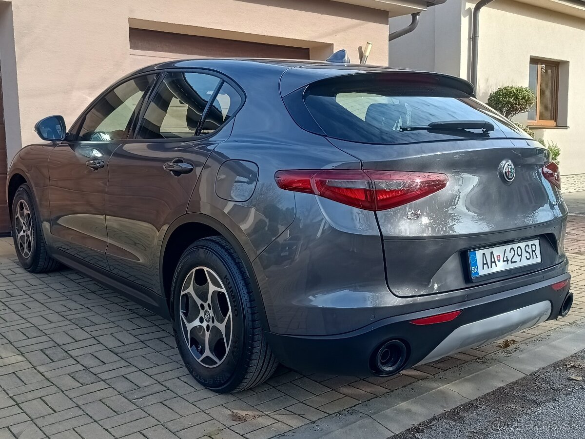 Alfa Romeo Stelvio 2.2 JTD 190k AWD A/T r.v.2022 - 8