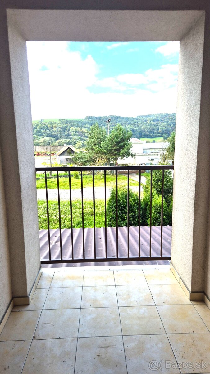 Veľký 2 - izbový byt s garážou v obci KURIMA - 8