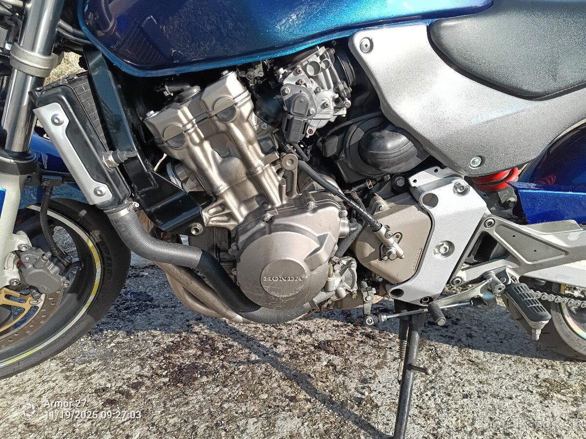 Honda Hornet 600 - 8