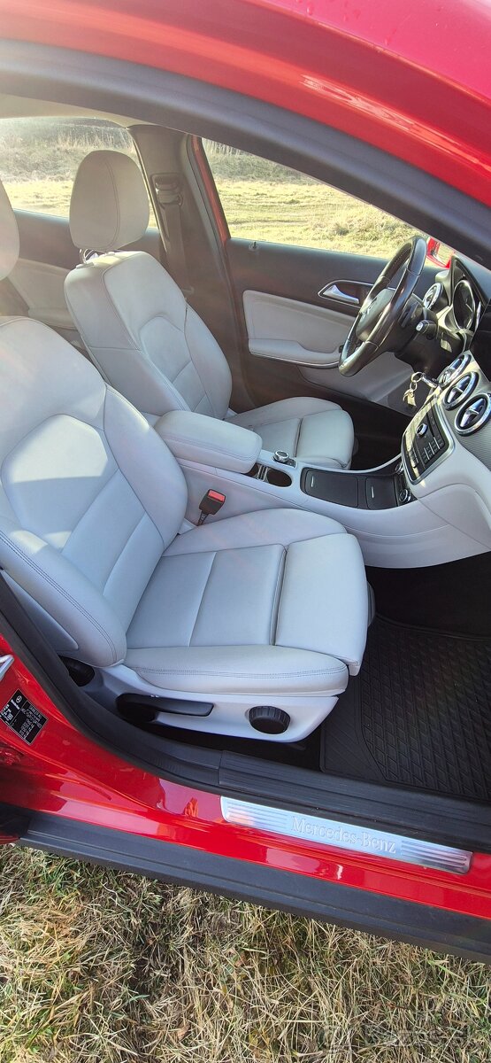 Predam Mercedes-Benz GLA 180d - 8