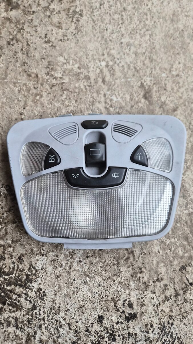 Náhradné diely Mercedes W203 a CL203 - 8