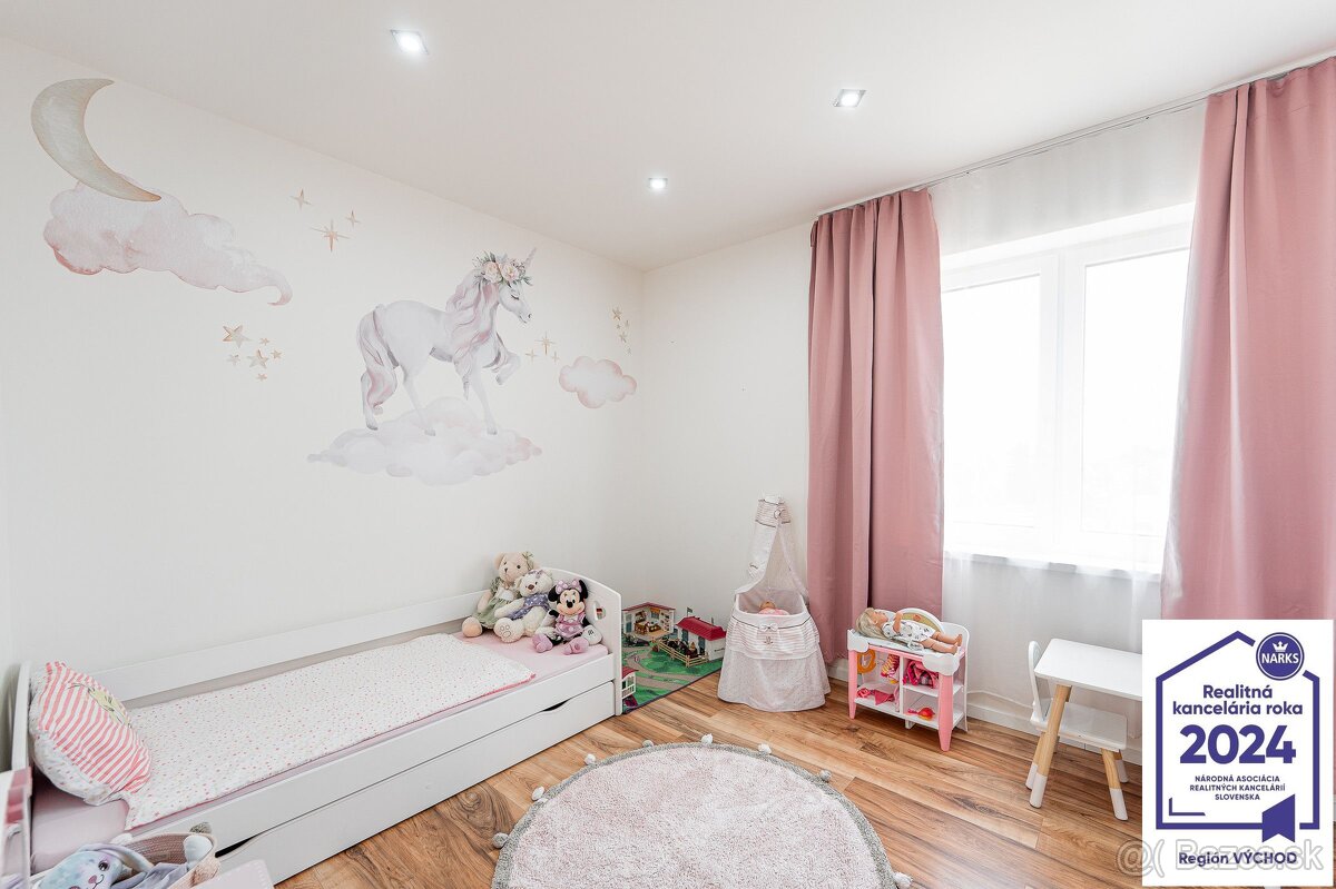 5 izbový rodinný dom v krásnom prostredí, obec Trsťany - 8