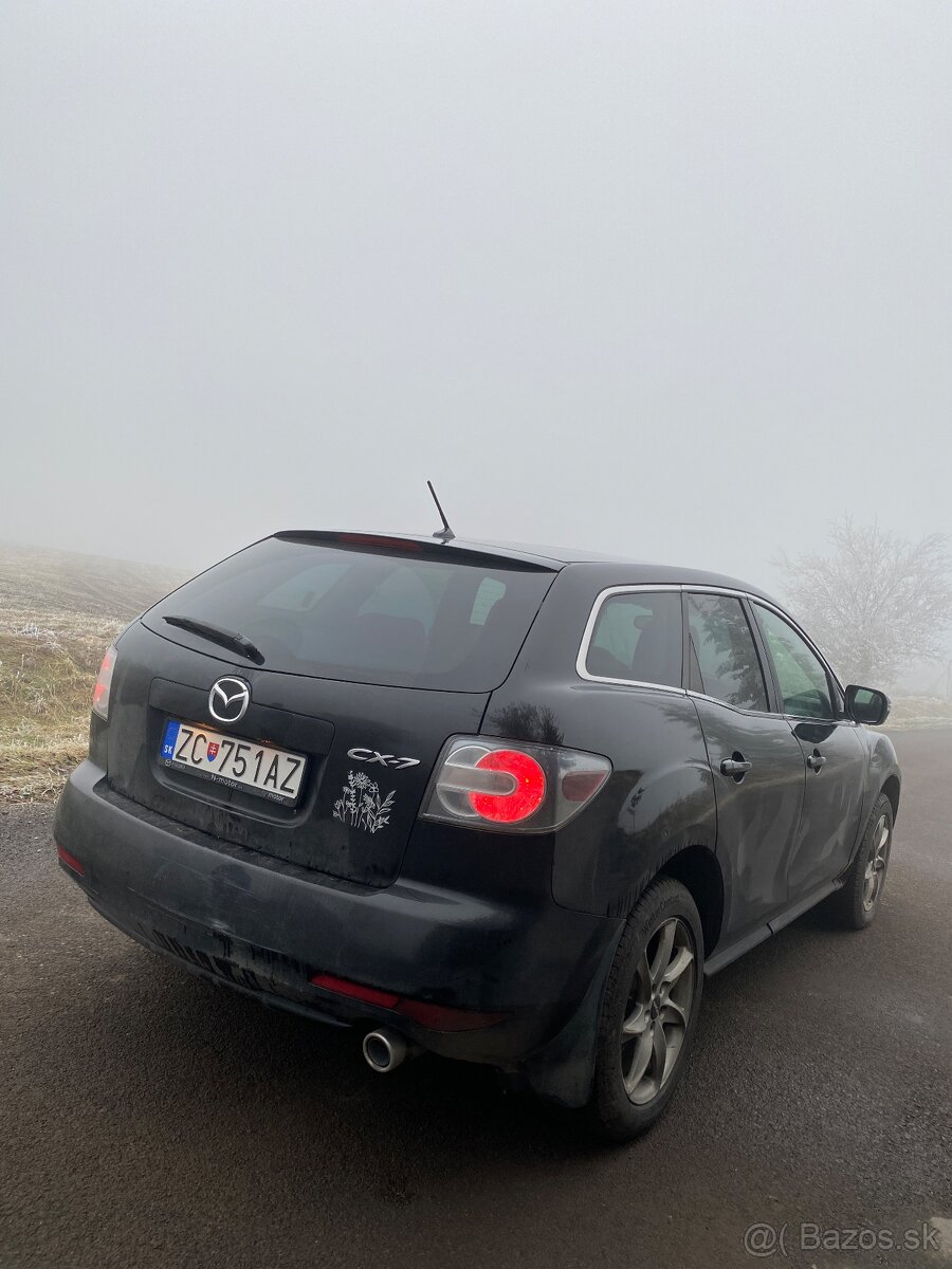 Mazda CX-7 2.2D - 8