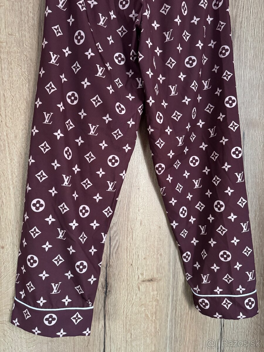 Louis Vuitton pyžamko / veľk. S - 8