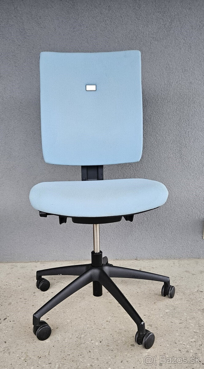 Kancelarska stolicka - 8