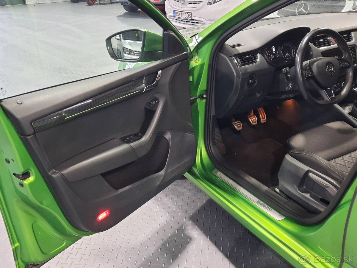 Škoda Octavia Combi 2.0 TDI RS - 8