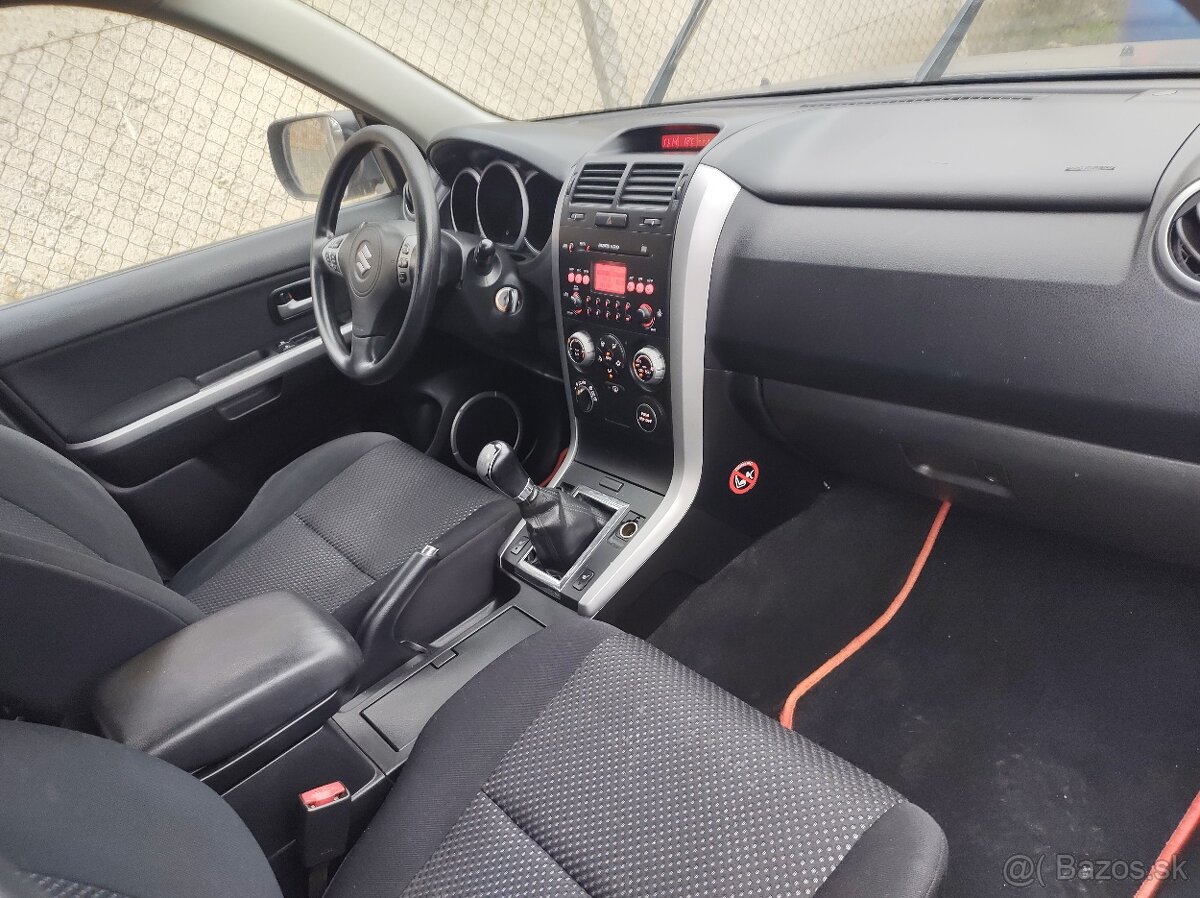 Suzuki Grand Vitara diesel 95kw r.v.2006 - 8