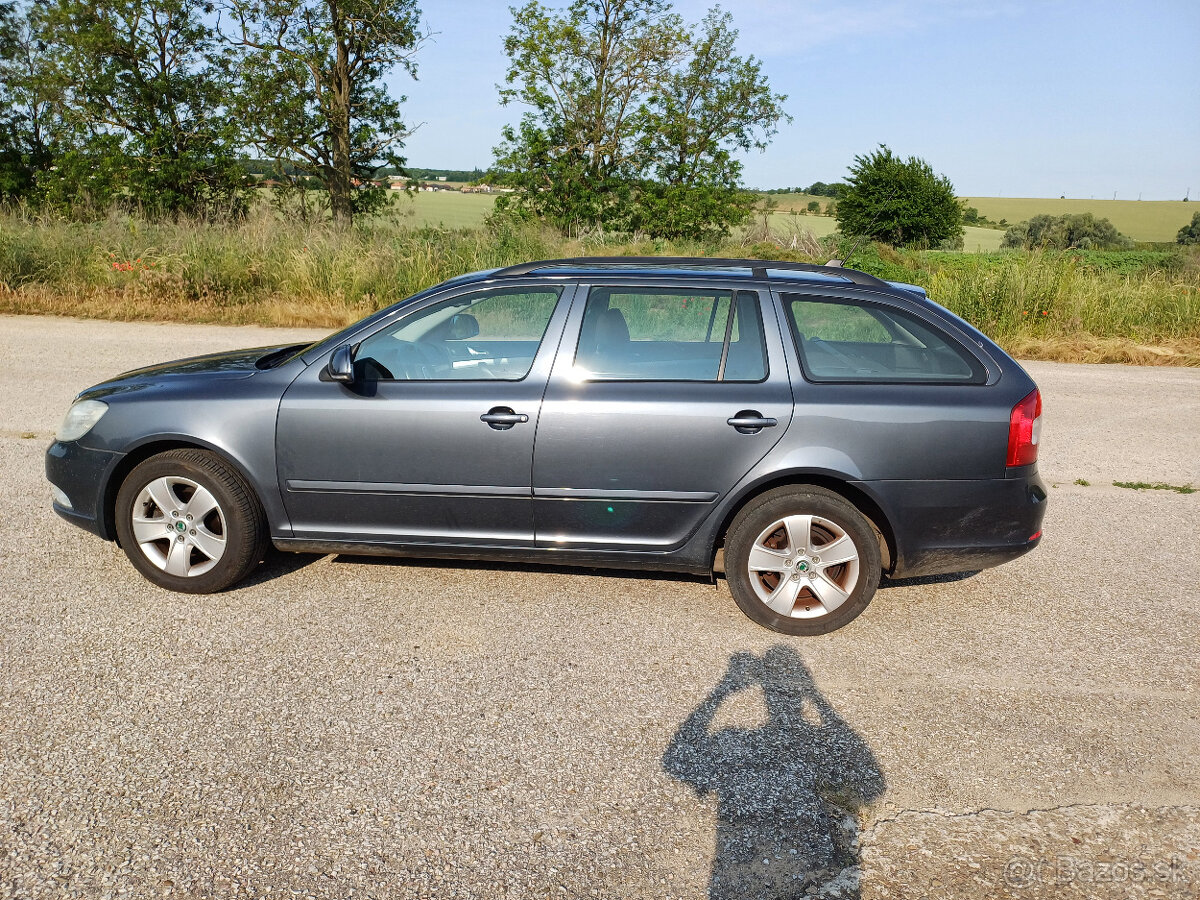 Škoda octavia 1,6 TDI - 8