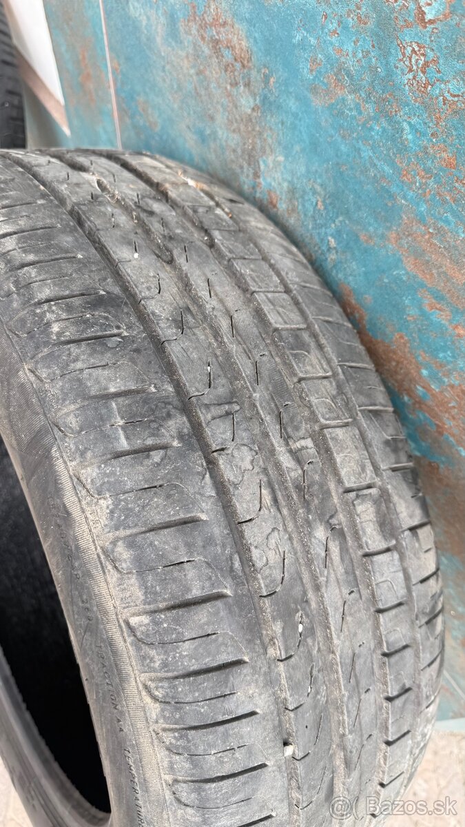Continental/Pirelli 215/55 r16 - 8