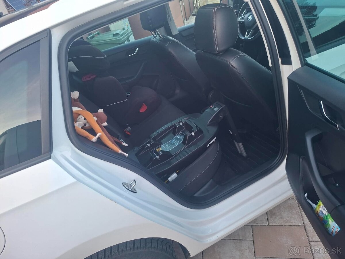 Predám škoda Rapid Spaceback ambition 81/1,2 TSI - 8