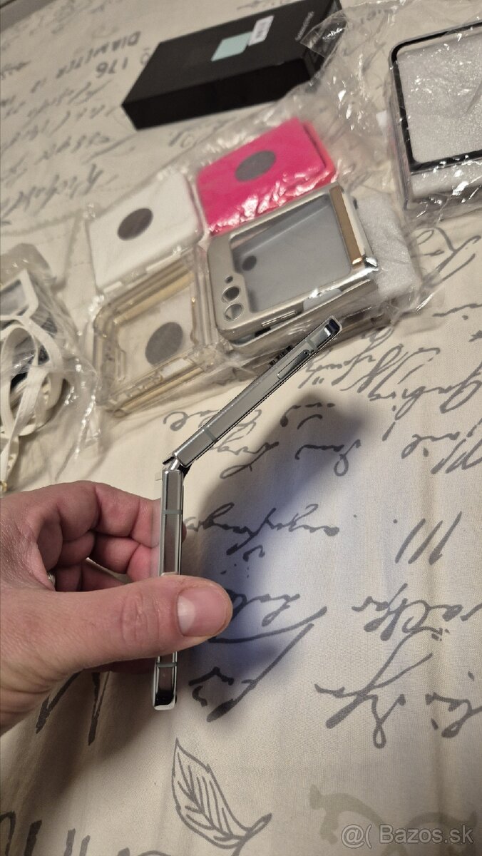 Samsung galaxy Z flip 5 512gb, mint ako novy - 8