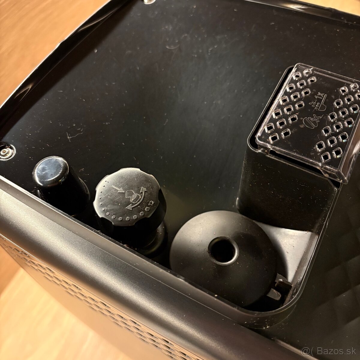 Automatický kávovar Philips LatteGo 3200 - 8