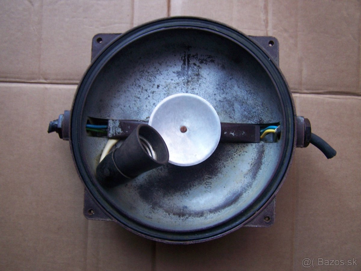 Bakelitová elektroinštalácia - 8